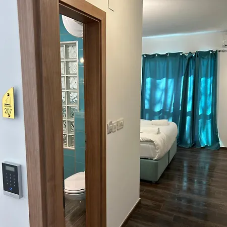 Boulevard Luxury Center דירה *