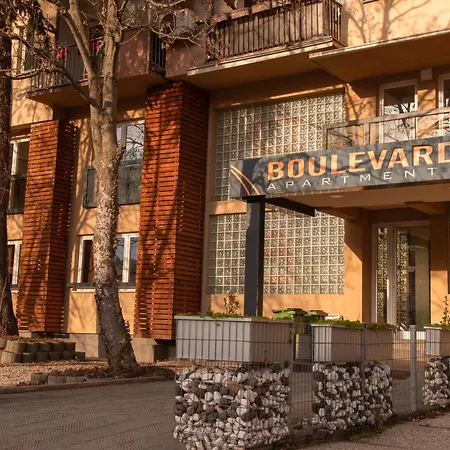 Boulevard Luxury Center * אוהריד